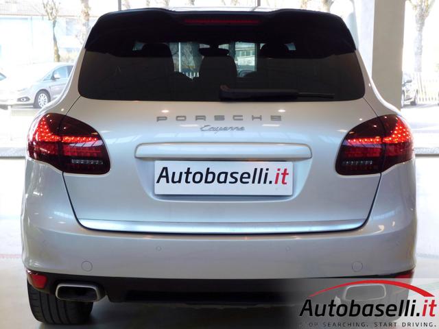 PORSCHE Cayenne usata, con Cruise Control