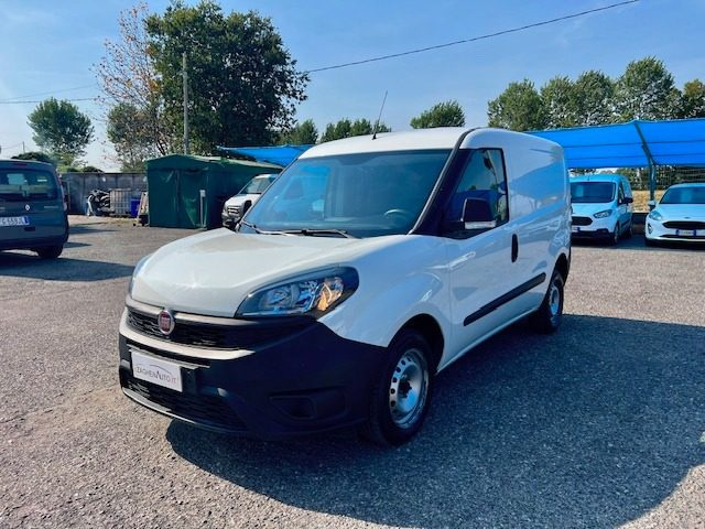 FIAT Doblo usata, con Airbag