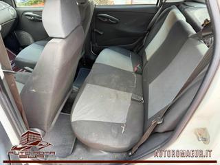 FIAT Punto usata, con USB