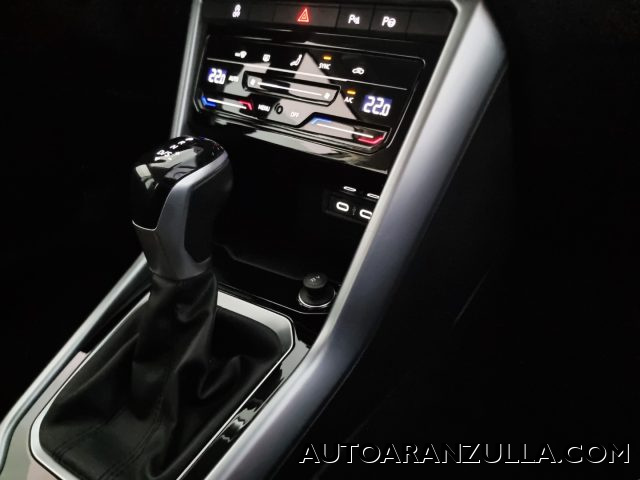 VOLKSWAGEN T-Roc usata, con Touch screen
