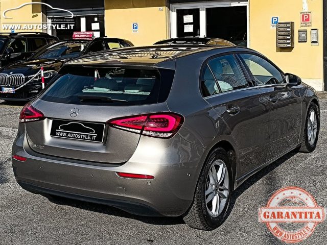 MERCEDES-BENZ A 180 usata, con Riconoscimento dei segnali stradali