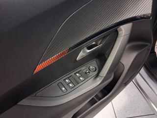 PEUGEOT 2008 usata, con Climatizzatore