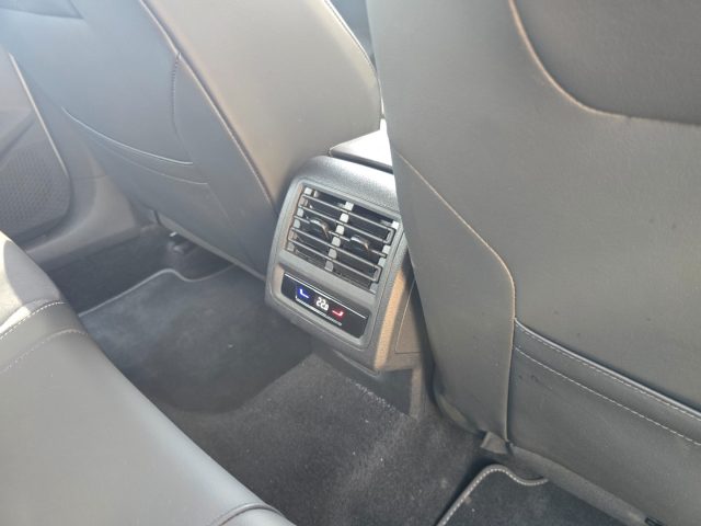 VOLKSWAGEN Golf usata 131
