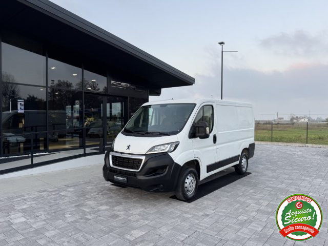 PEUGEOT Boxer usata, con ABS