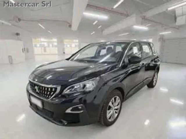 PEUGEOT 5008 usata, con Airbag