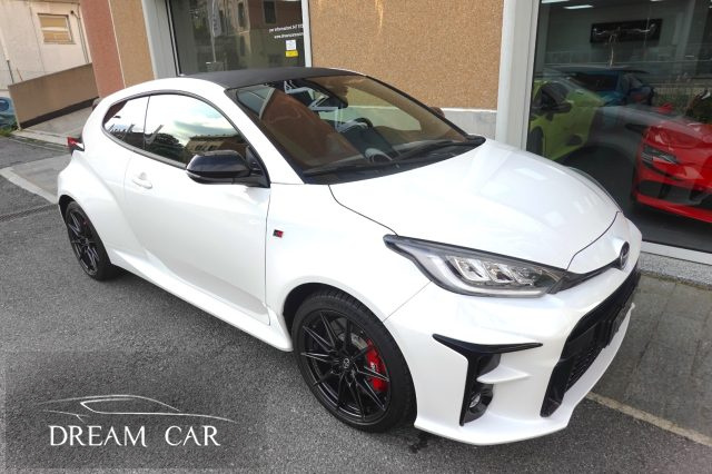 TOYOTA Yaris usata, con Boardcomputer