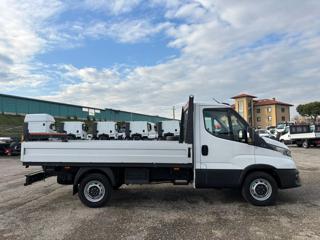 IVECO Daily usata, con Alzacristalli elettrici