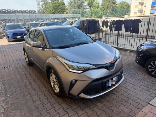TOYOTA C-HR usata, con Autoradio