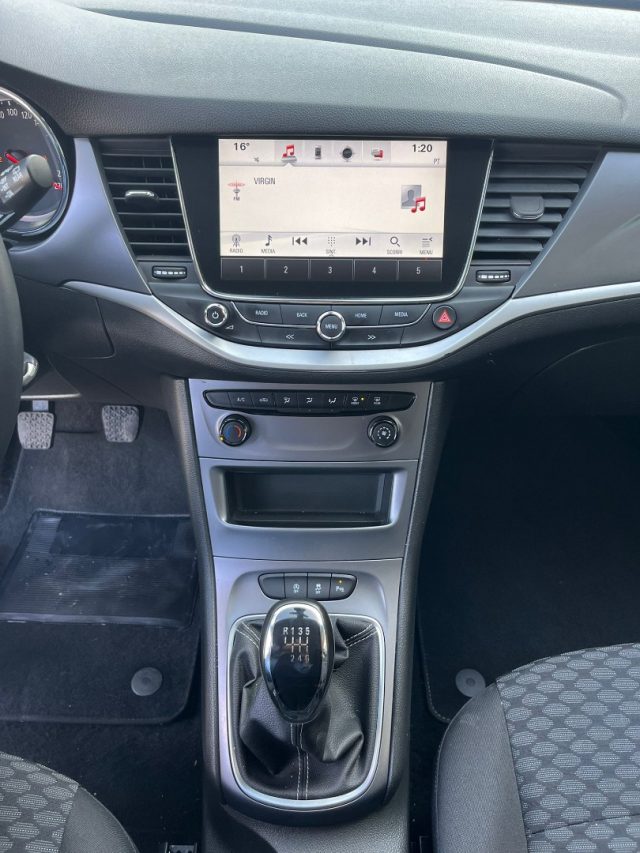 OPEL Astra usata, con ESP