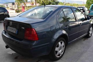 VOLKSWAGEN Bora usata, con Alzacristalli elettrici