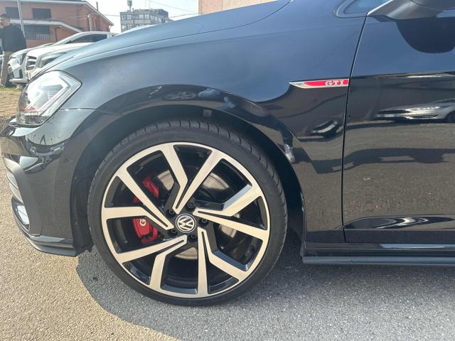 VOLKSWAGEN Golf GTI usata, con Autoradio