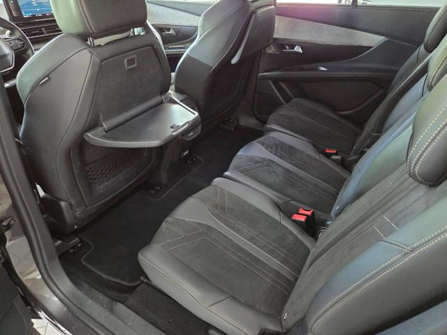 PEUGEOT 5008 usata, con Autoradio