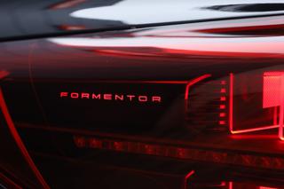 CUPRA Formentor usata, con USB
