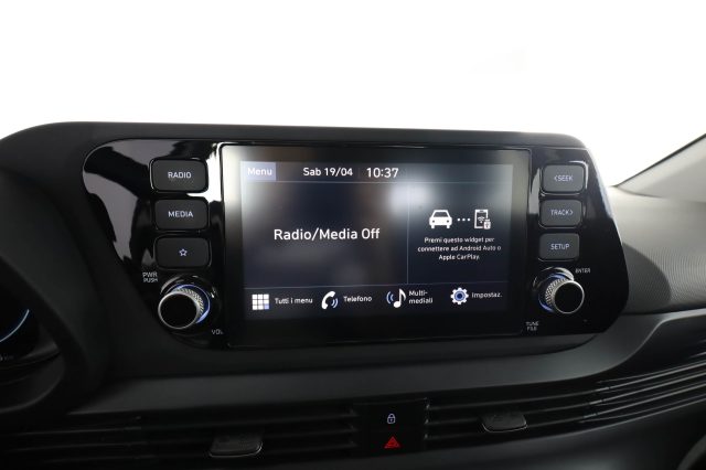 HYUNDAI i20 usata 8