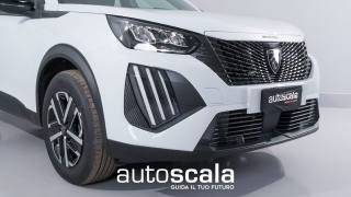 PEUGEOT 2008 usata, con Volante multifunzione