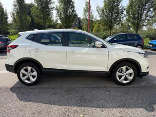 NISSAN Qashqai usata, con Autoradio