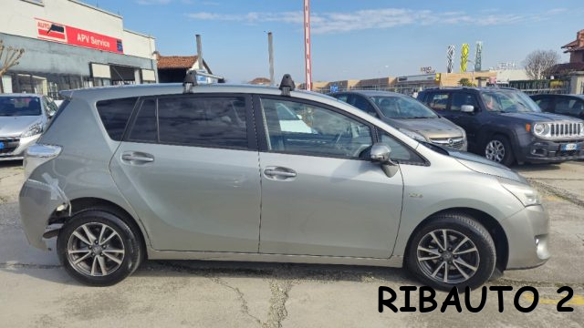 TOYOTA Verso usata, con Volante in pelle