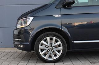 VOLKSWAGEN Multivan usata, con Sensori di parcheggio anteriori