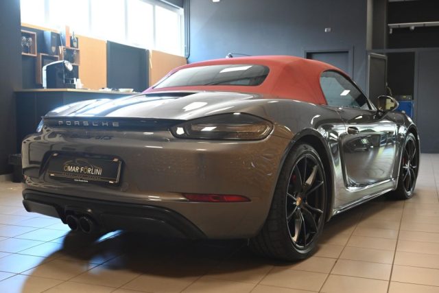 PORSCHE Boxster usata 226