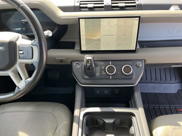 LAND ROVER Defender usata, con Regolazione elettrica sedili