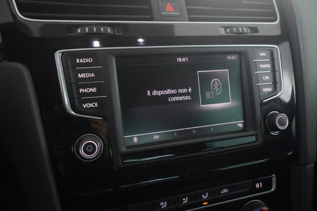 VOLKSWAGEN Golf usata 16