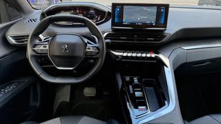 PEUGEOT 3008 usata, con Touch screen
