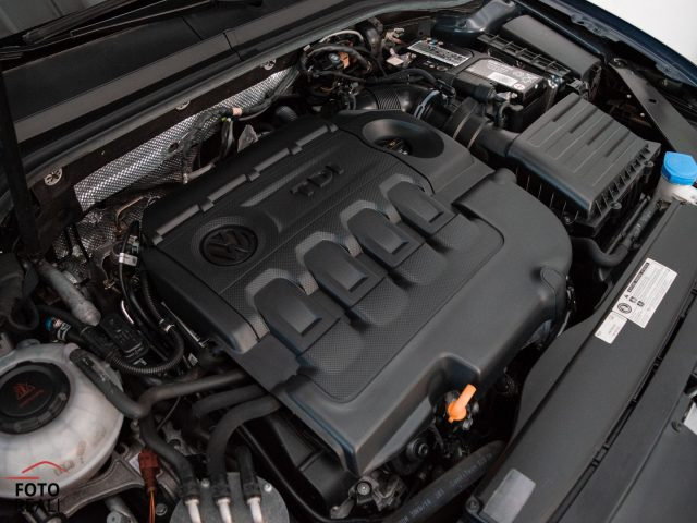 VOLKSWAGEN Passat Variant usata 45