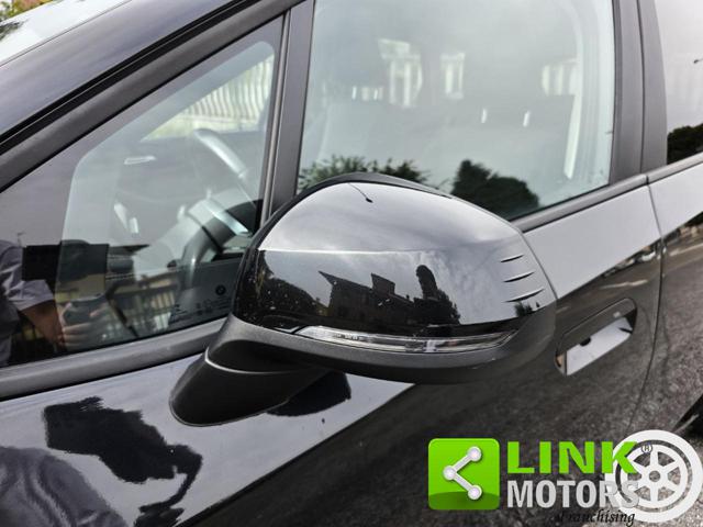 BMW 225 usata, con Sensori di parcheggio anteriori