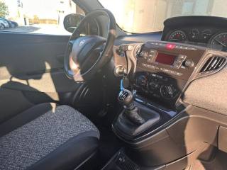 LANCIA Ypsilon usata, con Servosterzo