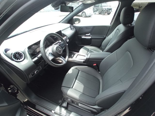 MERCEDES-BENZ B 180 usata, con Climatizzatore