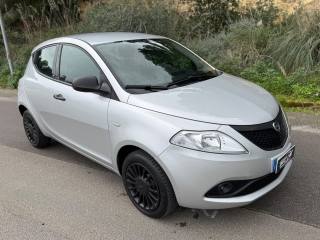 LANCIA Ypsilon usata, con Servosterzo