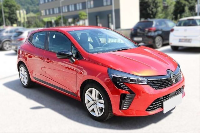 RENAULT Clio usata, con Autoradio