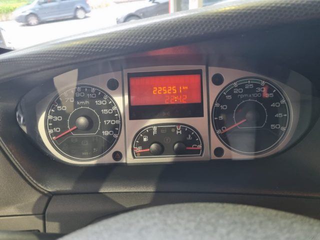 IVECO Daily usata 16