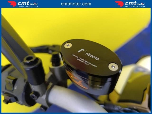 DUCATI Streetfighter usata 8