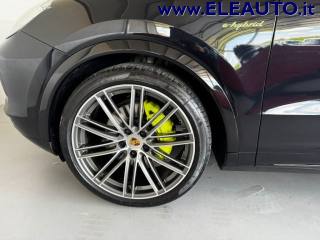 PORSCHE Cayenne usata, con Cerchi in lega