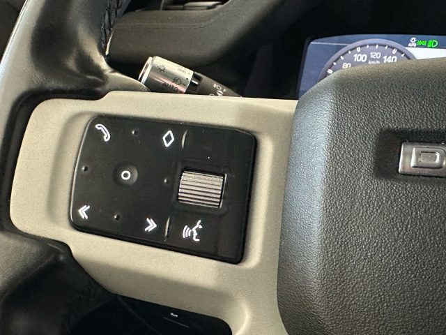 LAND ROVER Defender usata, con Controllo trazione