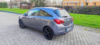 OPEL Corsa usata, con Airbag laterali