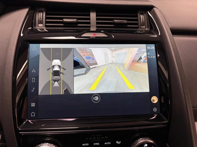 JAGUAR E-Pace usata, con Trazione integrale