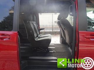 MERCEDES-BENZ V 220 usata, con Fari direzionali