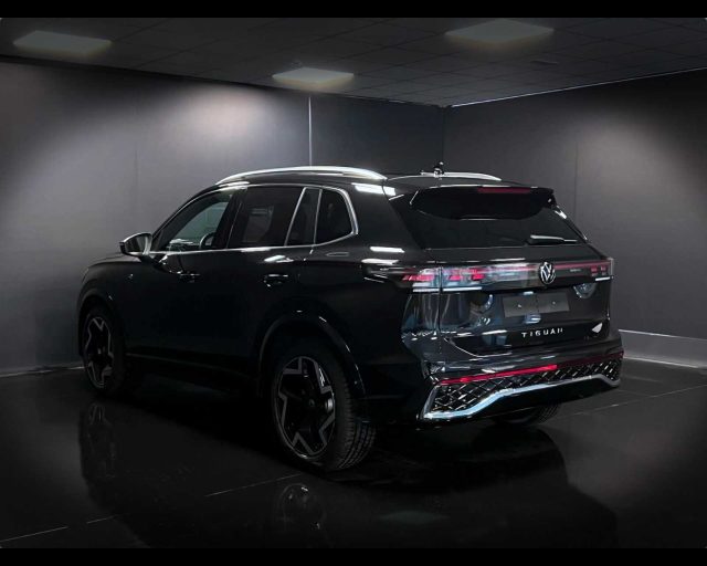 VOLKSWAGEN Tiguan usata, con Cerchi in lega