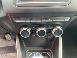DACIA Duster usata, con USB