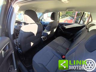 VOLKSWAGEN Golf usata, con Luci diurne LED