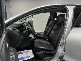 RENAULT Clio usata, con Alzacristalli elettrici