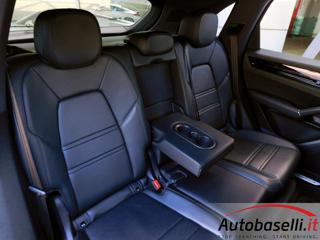 PORSCHE Cayenne usata 82