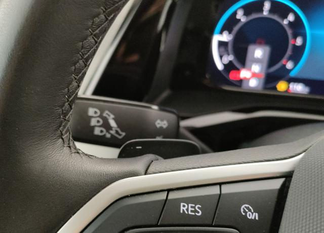 VOLKSWAGEN Multivan usata, con ESP