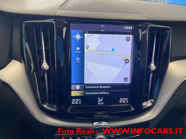 VOLVO XC60 usata, con Tettuccio apribile