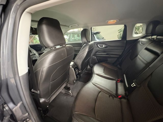 JEEP Compass usata, con Autoradio