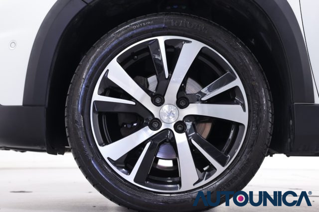 PEUGEOT 2008 usata, con Cruise Control