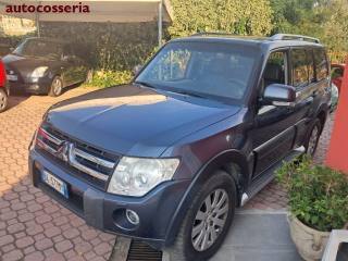 MITSUBISHI Pajero usata, con Airbag laterali