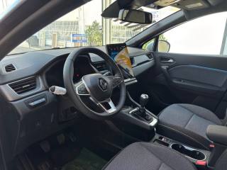 RENAULT Captur usata, con Bracciolo